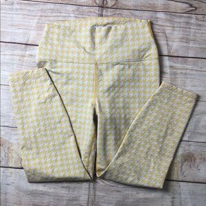 Carbon38 Yellow and White Houndstooth Leggings 💜
